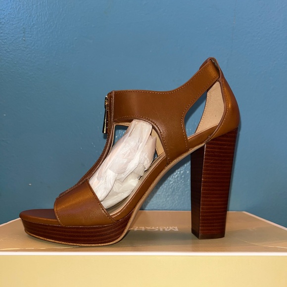 Michael kors Berkley sandal Size US 7M - Picture 5 of 5